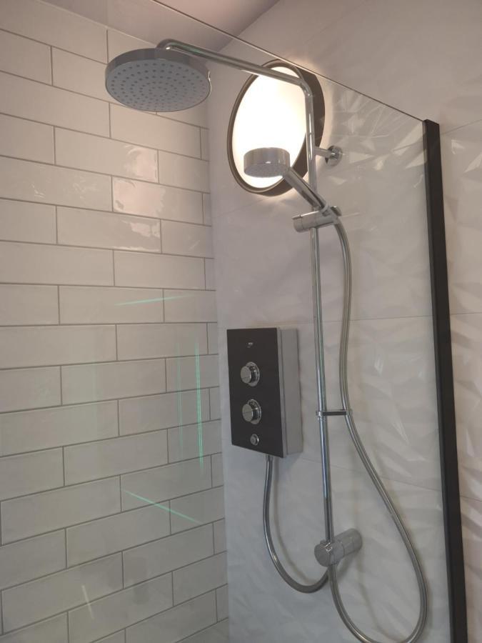 River View Apartment Suite Cork Bagian luar foto